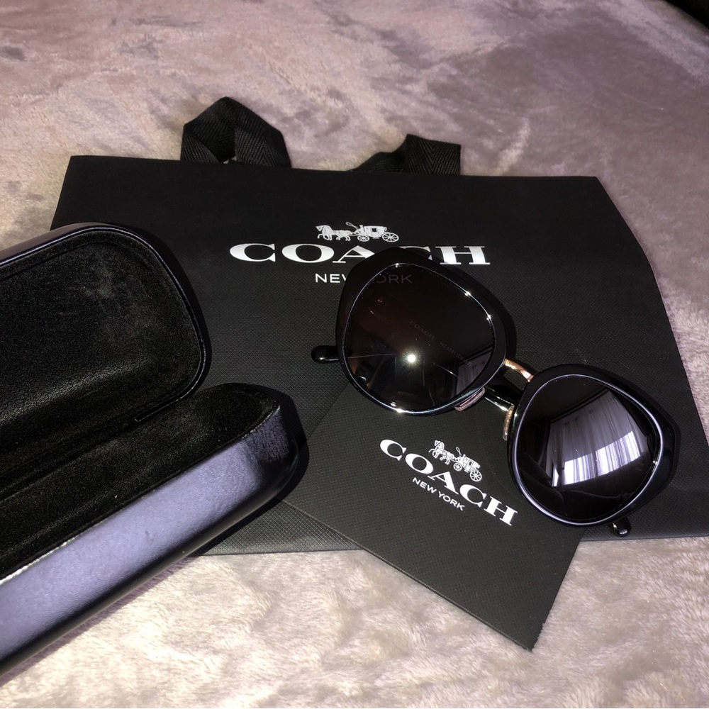 Coach C6189 HC8331 Sunglasses